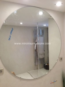 Miroir rond sur mesure de salle de bain